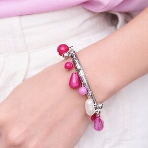 Radiant Orchid & Magenta Beaded Stretch Bracelet with Baroque Pearl Dangles